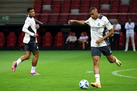 另一个不容 另一个不容