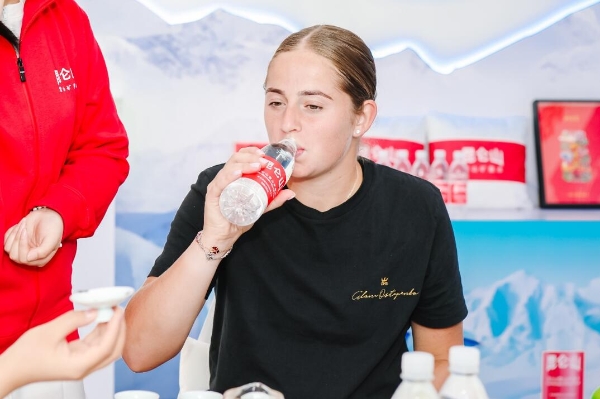 更是整个山 更是整个山