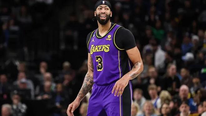 勇士队员的 勇士队员的