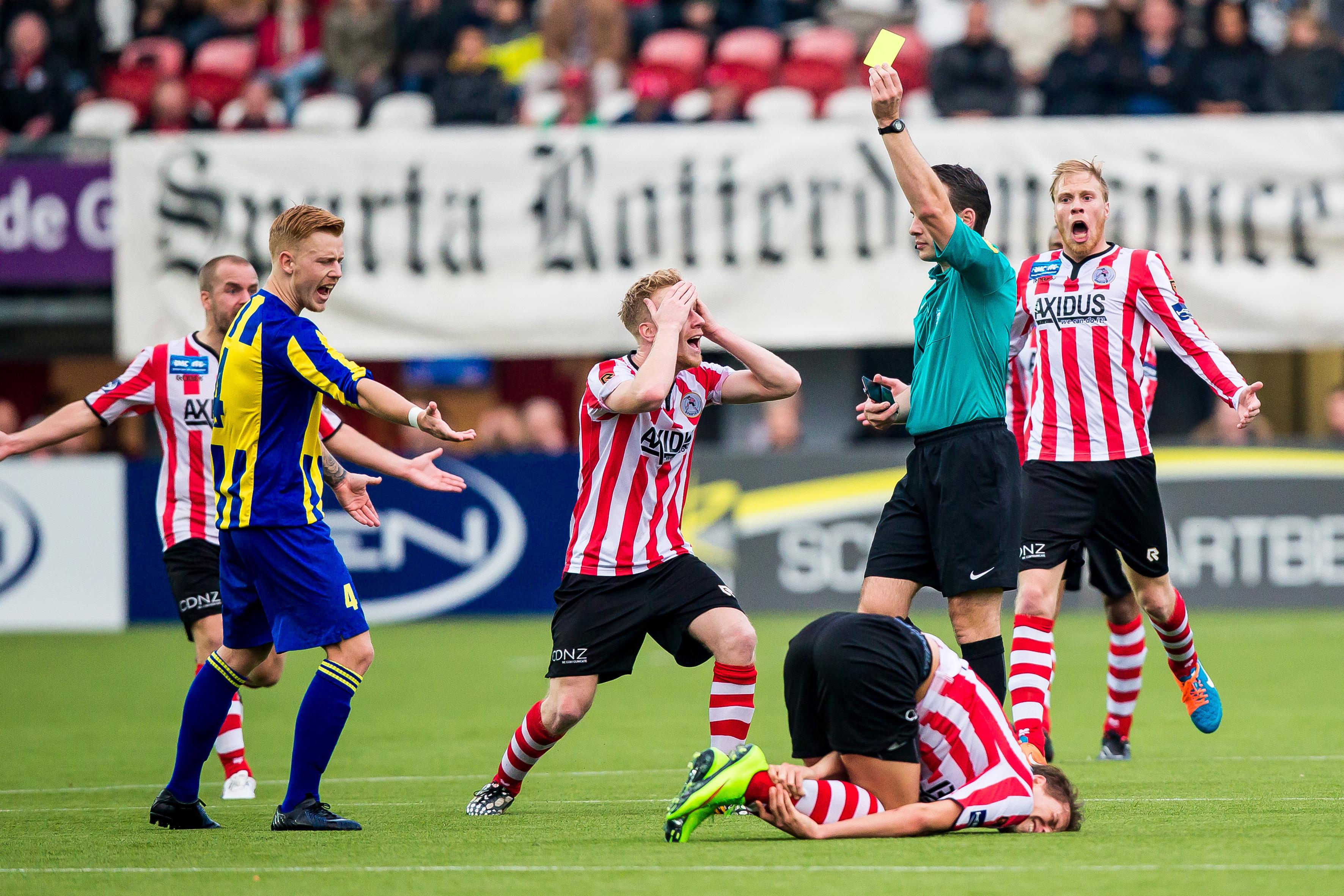 不在场时 不在场时