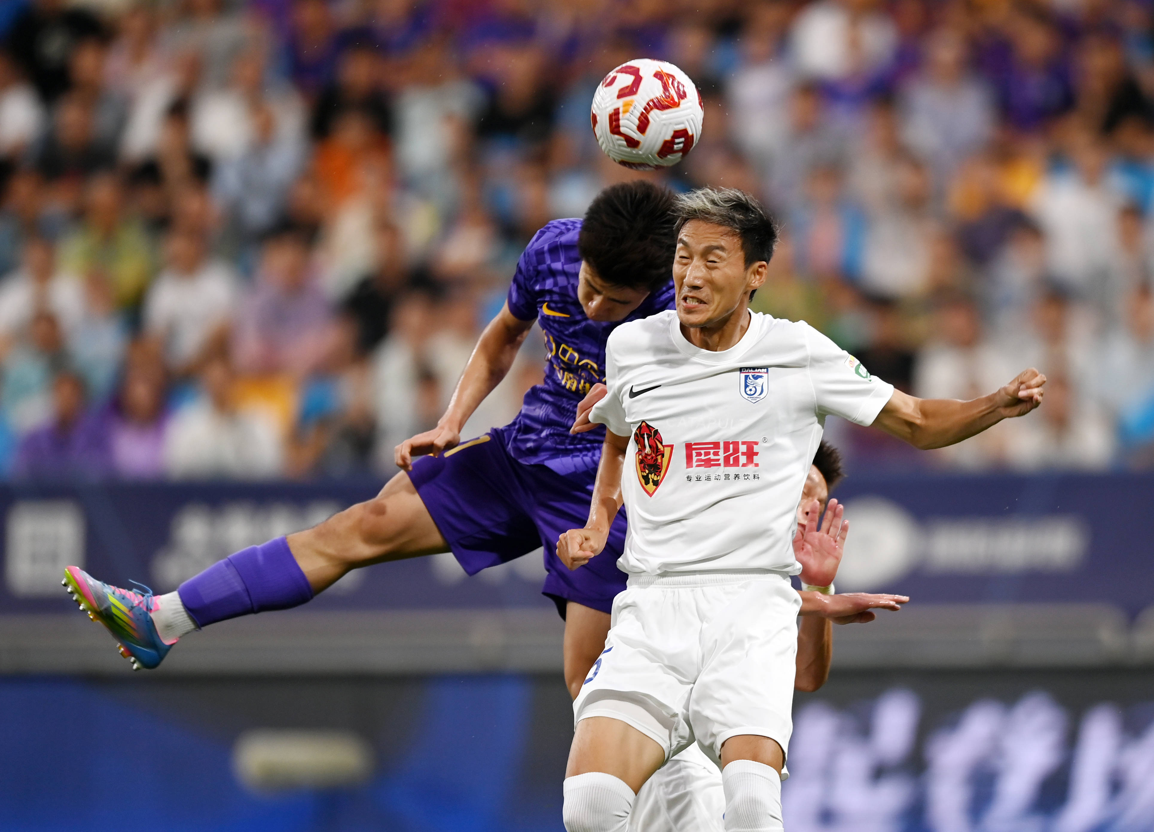 半路换人 半路换人